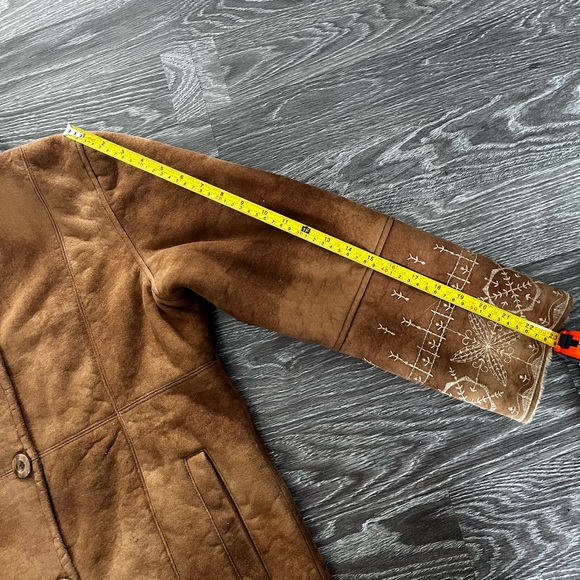 London Fog Faux Shearling coat-Brown Suede w/embroidered Trim & plush lining - Picture 9 of 10